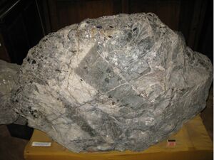 FMM 1 88784 nepheline els.JPG